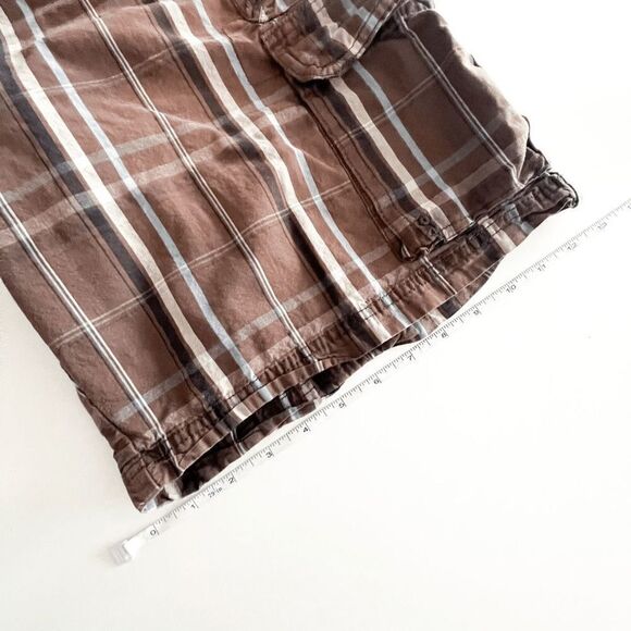 Lee Dungarees Mens Cargo Shorts Multiple Pockets Brown Plaid Size 36 - Picture 8 of 8